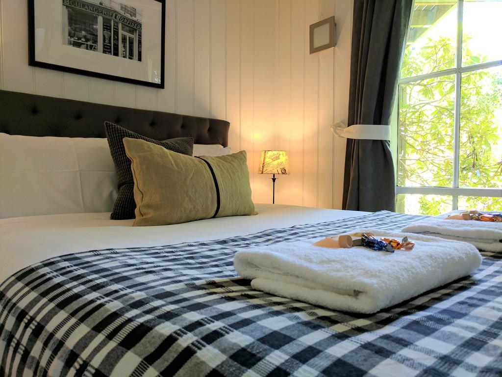 Annie Roes Luxury B&B Bend of Islands Экстерьер фото