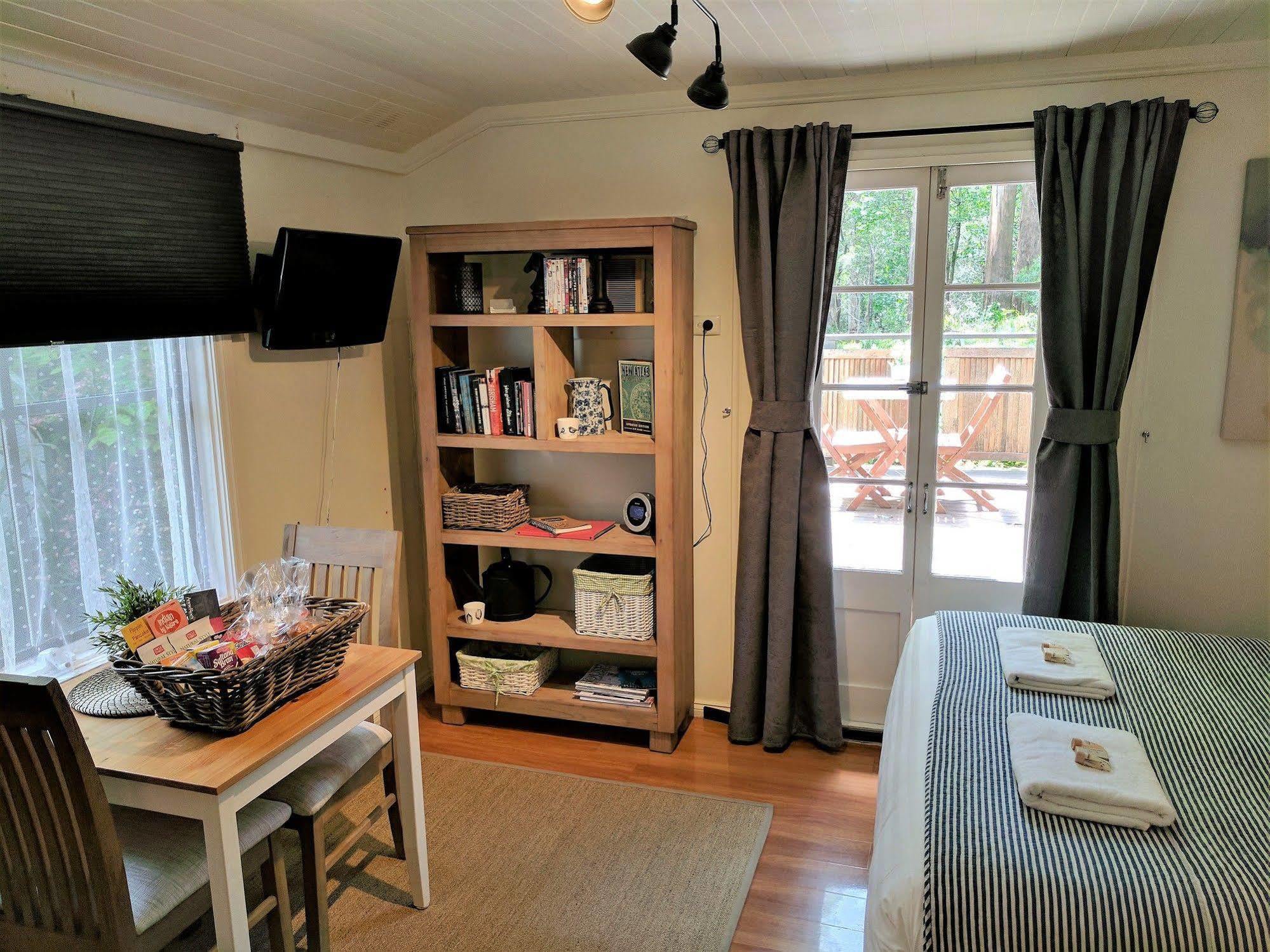 Annie Roes Luxury B&B Bend of Islands Экстерьер фото