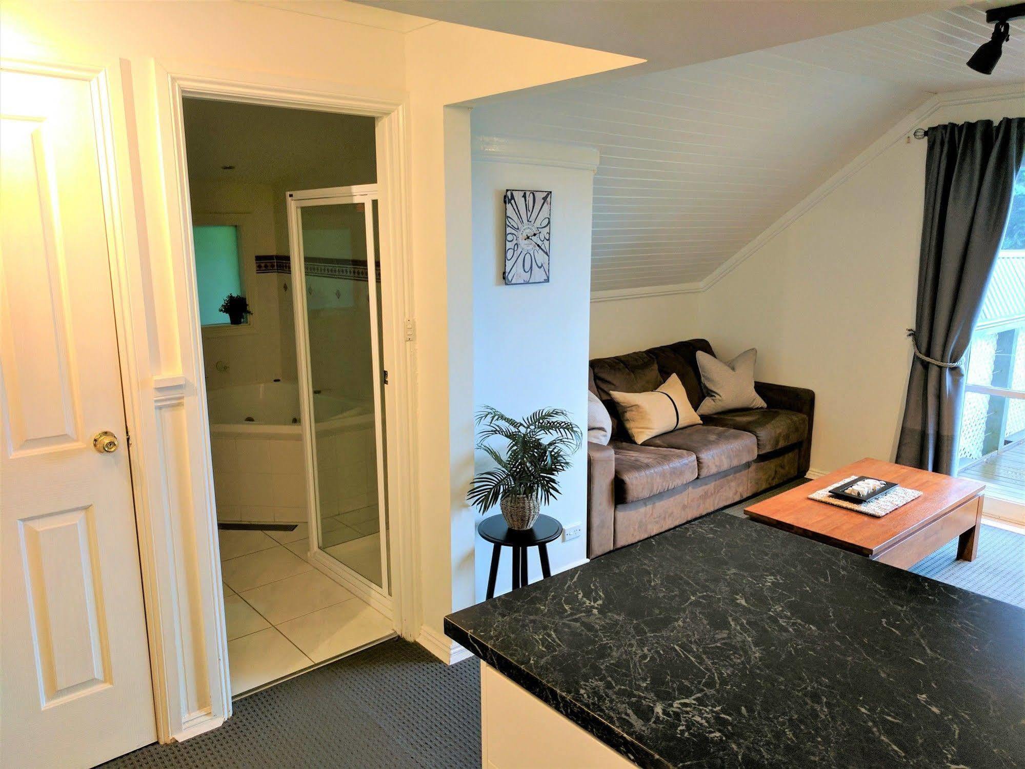 Annie Roes Luxury B&B Bend of Islands Экстерьер фото